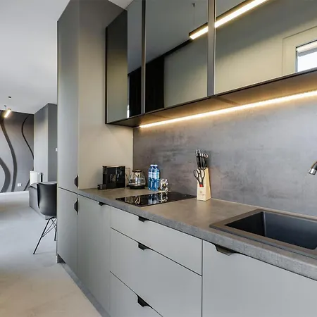 Apartamenty Centrum Wigury Parking Dostep Na Kod Lodz  Exterior photo
