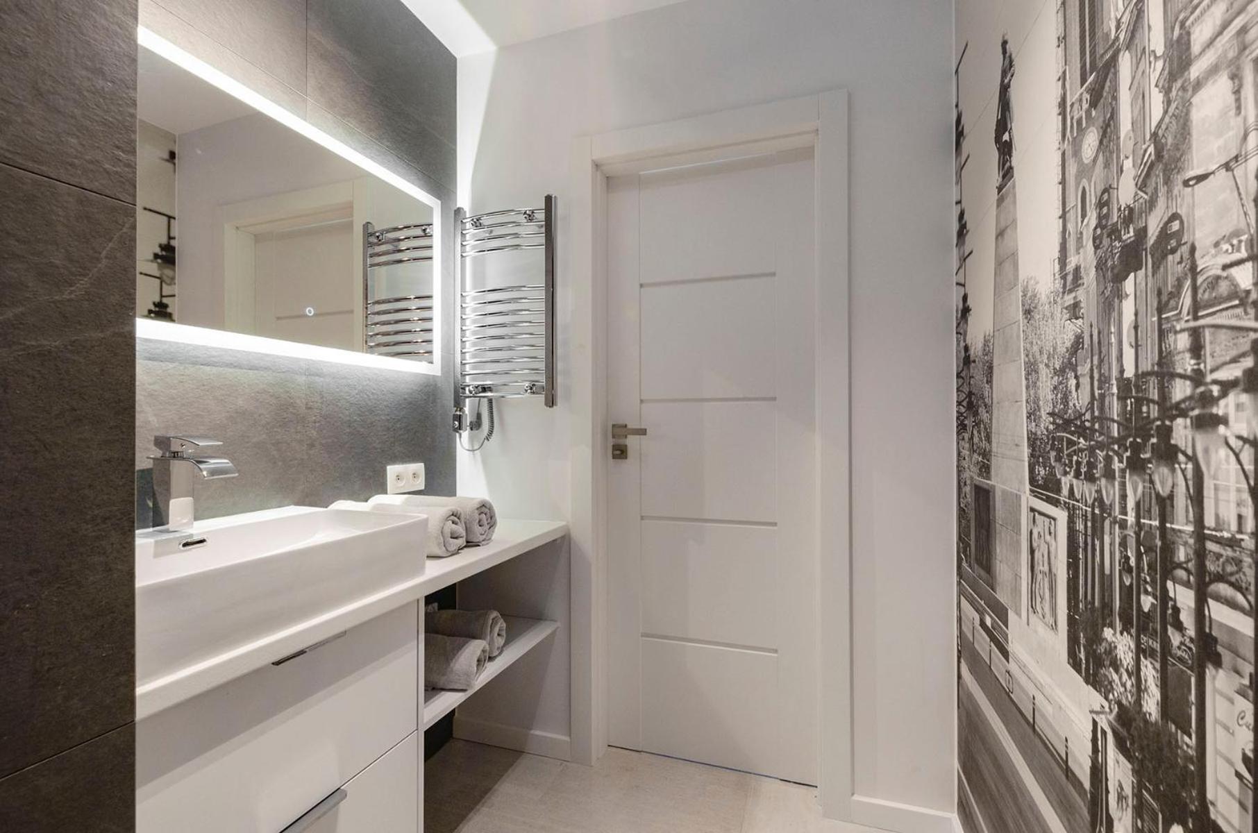 Apartment Centrum Wigury Parking Dostep Na Kod *